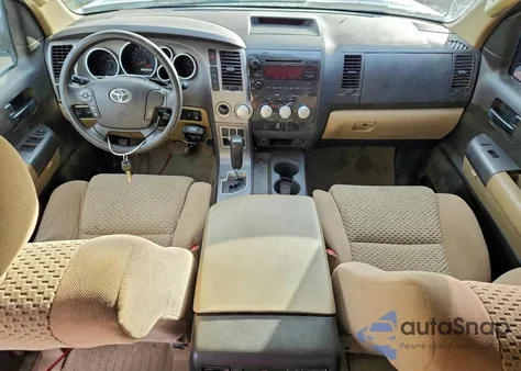 2010 Toyota Tundra Crewmax Sr5 z USA, uszkodzony, nr VIN 5TFDW5F18AX147141